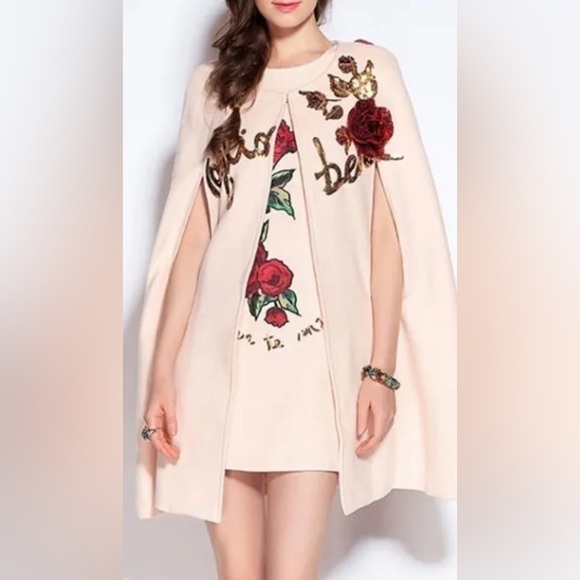 Blush Pink Retro Designer Cape Rose Appliqués Ti Voglio Bene Sequins Small Flair - Picture 1 of 13